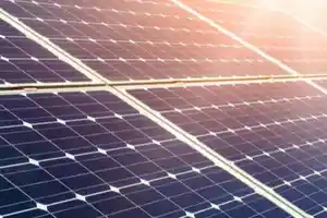 Leasing vs Buying Solar Panels: Weighing the Pros and Cons